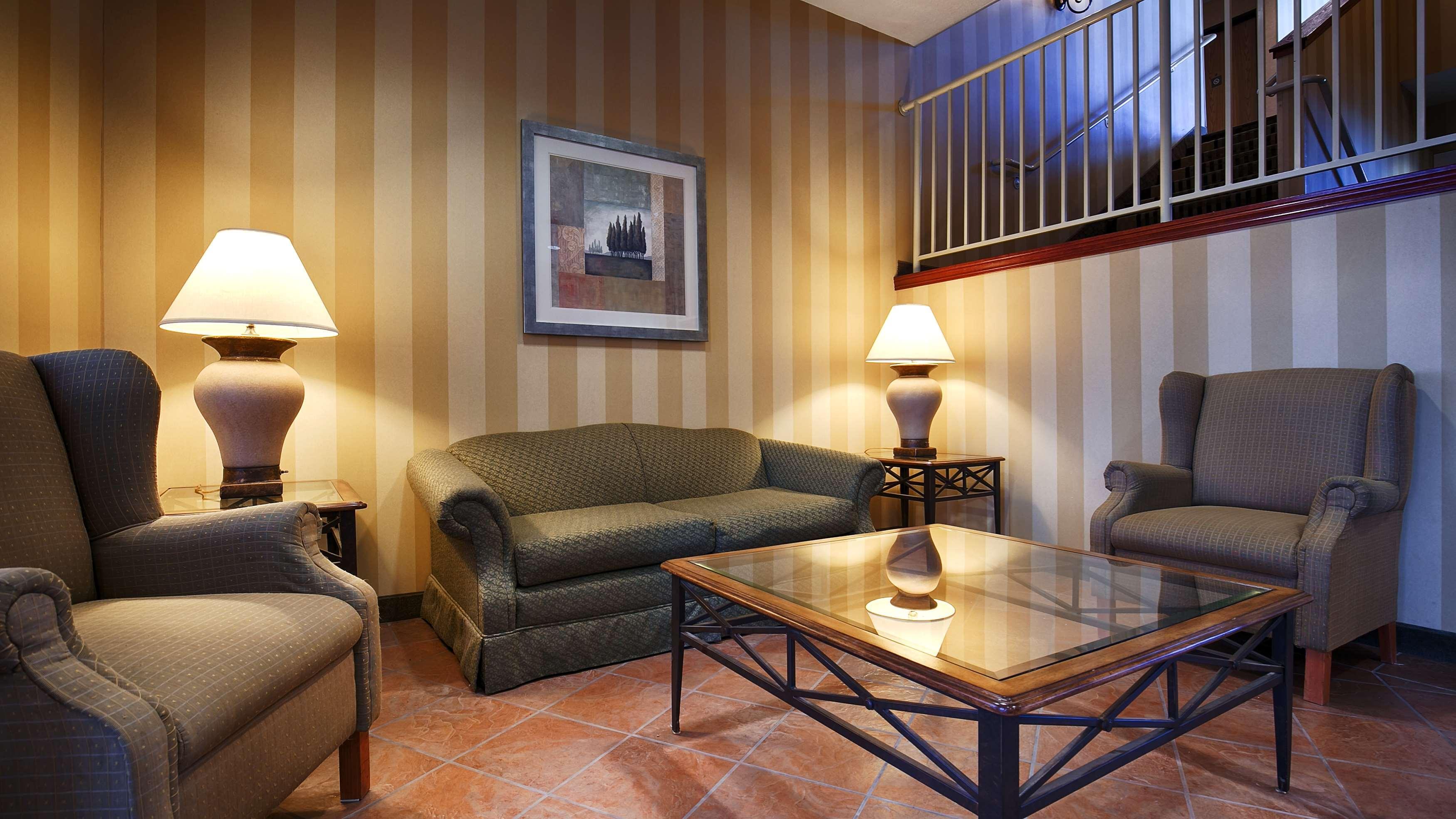 Best Western Plus Grapevine Inn Sunnyside Экстерьер фото