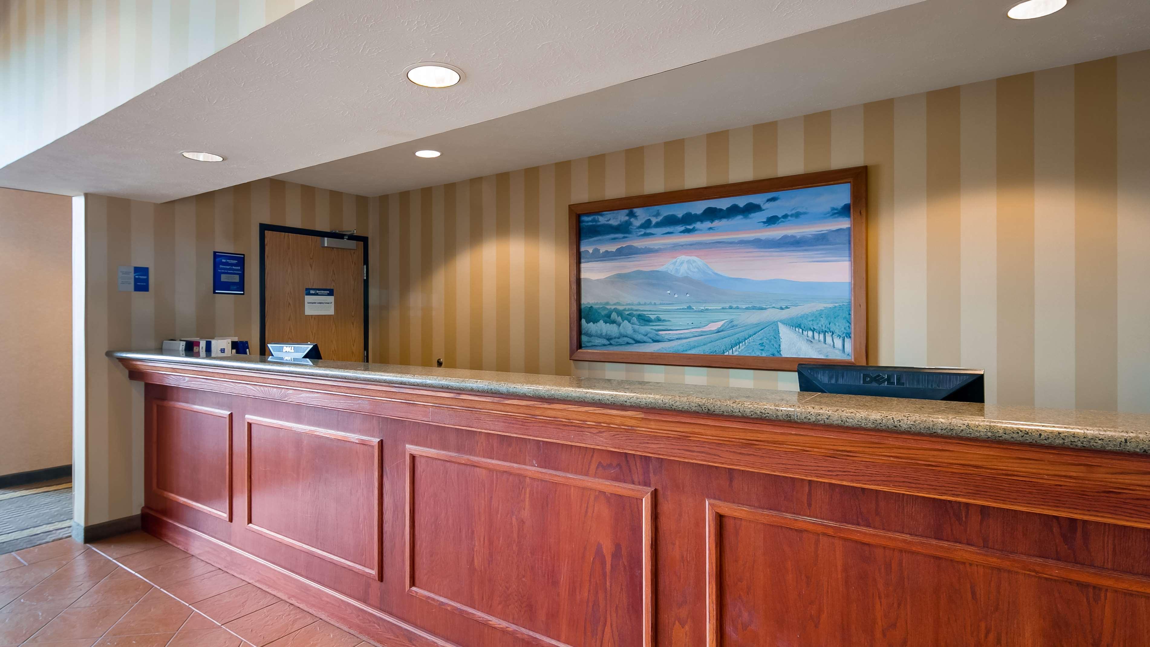 Best Western Plus Grapevine Inn Sunnyside Экстерьер фото