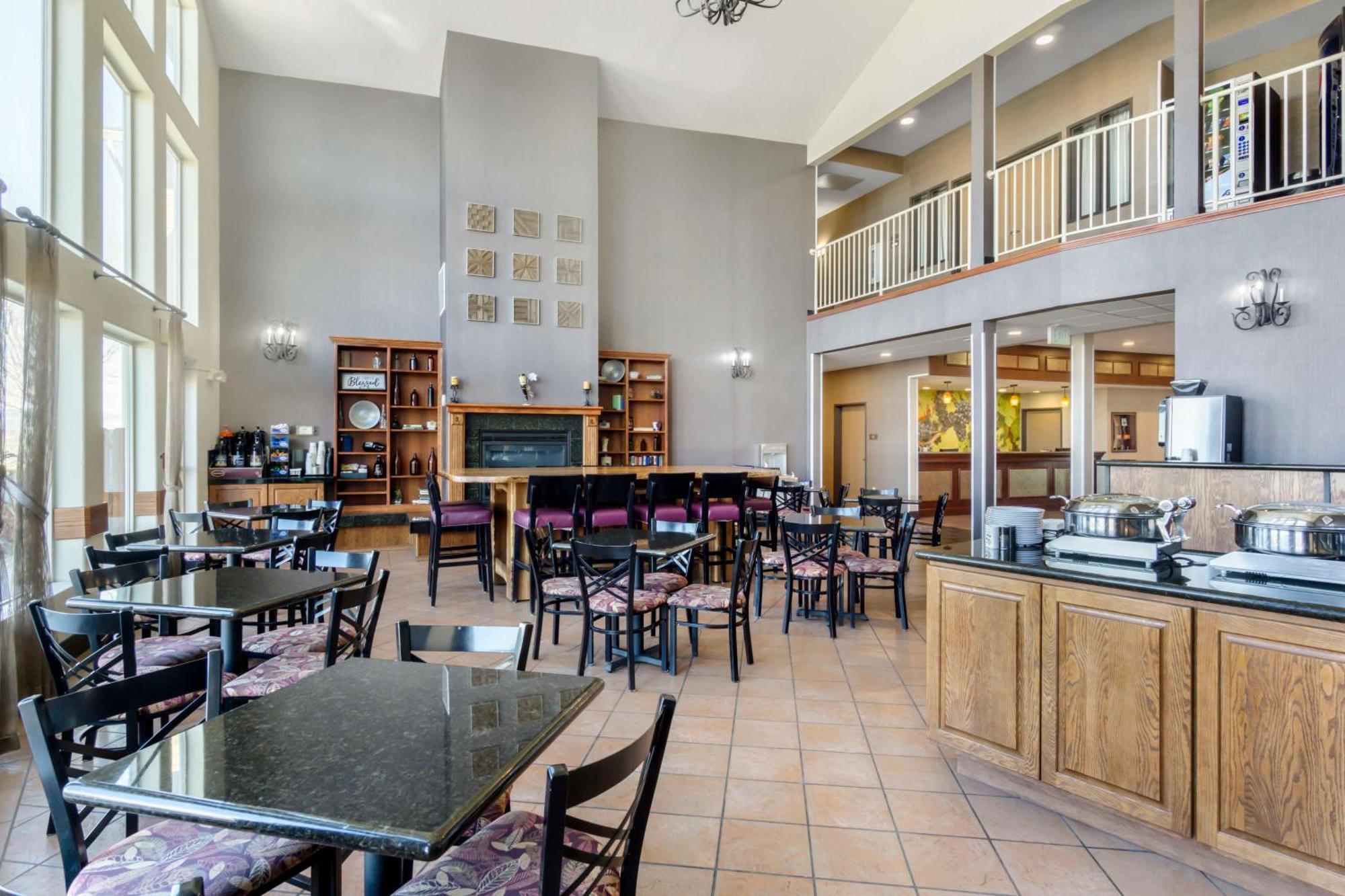 Best Western Plus Grapevine Inn Sunnyside Экстерьер фото